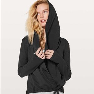 EUC Lululemon Ready to Rulu Wrap